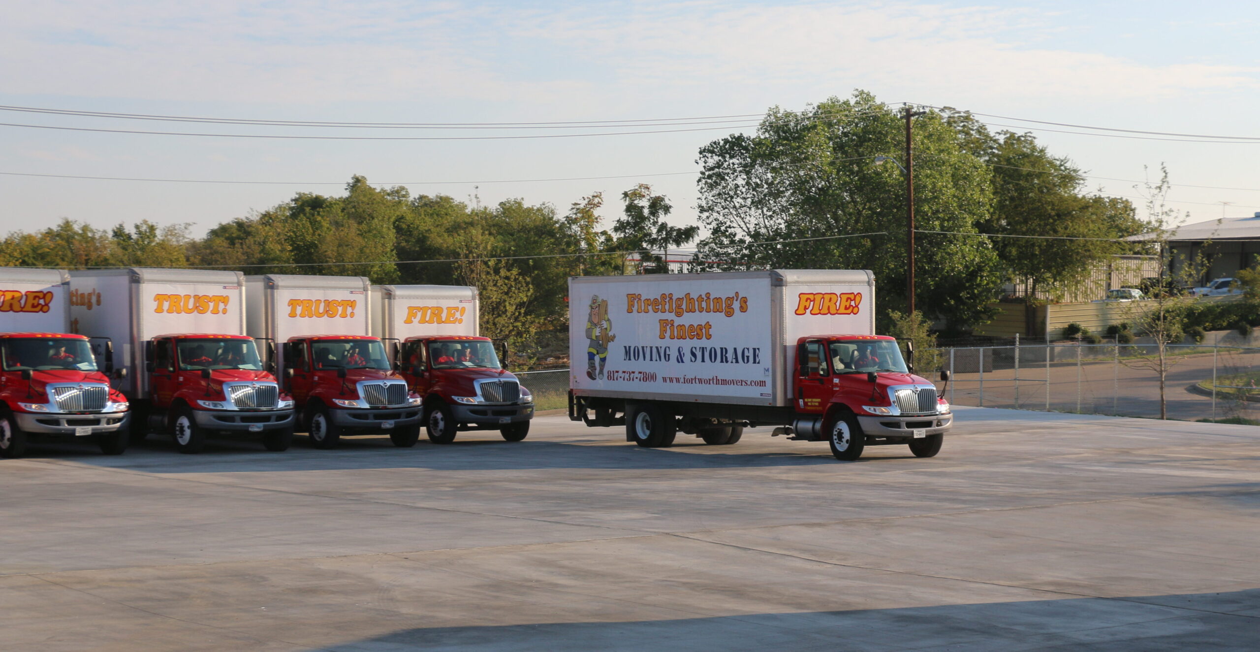 Fire fightings moving and storage truck